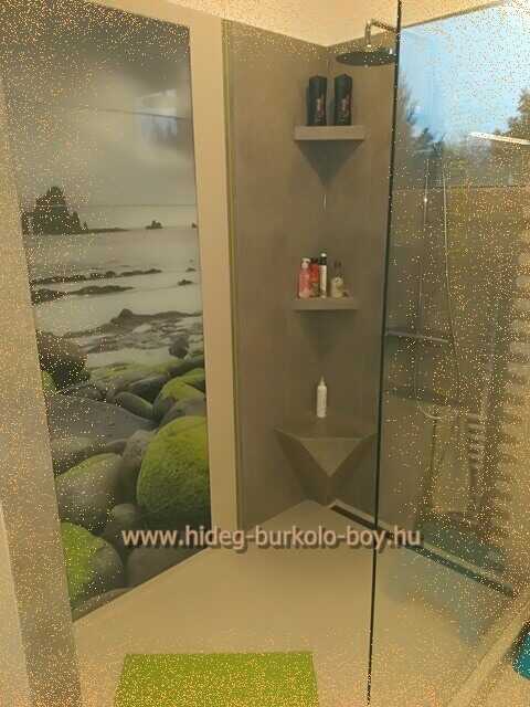 épített zuhanyzó dísz üveg burkolattal